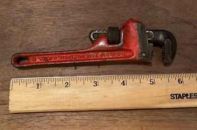 Vintage RIDGID Small 6" Heavy Duty Pipe Wrench USA - Image 1 of 4