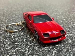 Chevy Camaro IROC-Z 1985 llavero rojo IROCZ Hot Wheels Matchbox - Imagen 1 de 4