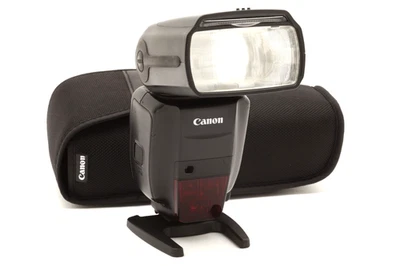 Canon Speedlite 600EX RT Flash with Case #48278 - Image 1 of 4