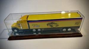 EDICIÓN LIMITADA CAMIÓN DE CARRERAS NASCAR KODAK FILM en vitrina - Imagen 1 de 6