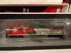 N scale ScaleTrains AC4400CW Ferromex 4562 "Diexanos" - Picture 1 of 3