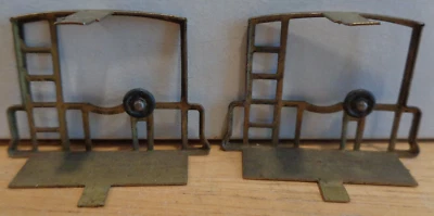 2 ORIGINAL AMERICAN FLYER #XA10013RP S GAUGE CABOOSE BRASS END RAILINGS - Image 1 of 3
