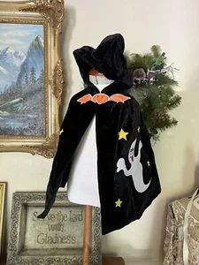Rare Vintage 1980 Black Velvet Light up Ghost Bat Boo Cape with hood - Picture 1 of 11