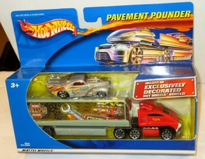 HOT WHEELS PAVEMENT POUNDERS ~SEMI w/ EXCLUSIVE WILD WILLY '41 WILLYS DRAG CAR~ - Picture 1 of 5