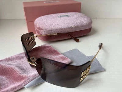 😂 Gafas de sol para mujer Miu Miu MU54YS doradas Foto 1 de 4