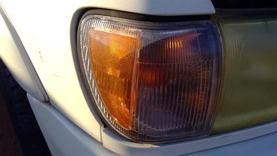 Passenger Corner/Park Light Park Lamp-turn Signal Fits 99-04 PATHFINDER 267438 Foto 1 de 4
