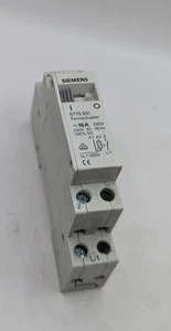 Siemens 5TT5 531 Fernschalter ~16A 230V 50...60 Hz / Ui~250V - Picture 1 of 5