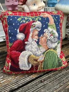 Christmas Mistletoe Needlework Embroidery Pillow Santa Mrs Claus Square Vtg 80s - Picture 1 of 3