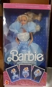 NIB BARBIE DOLL 1988 FRILLS & AND FANTASY 1374 - Picture 1 of 1