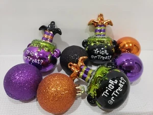 8 Stck. Halloween lila schwarz Trick or Treat Kessel Hexe Beine Ornamente 3,5 Zoll - Bild 1 von 3