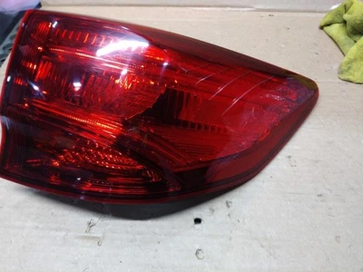Conjunto de luz trasera derecha usado se adapta a: Acura Mdx 2017 cuarto panel montado derecho Foto 1 de 3