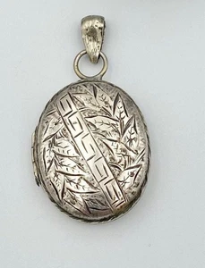 Collar Colgante Medallón de Plata Diseño Hoja Floral Victoriano Grabado Dos Caras - Imagen 1 de 18
