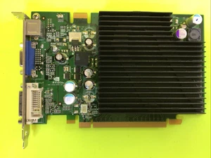 EVGA NVIDIA Geforce 7600GS 256-P2-N549-TR 256MB - Afbeelding 1 van 6