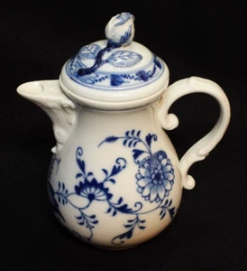 Raro Antiguo Cruzado Espadas Meissen Azul Cebolla Personal Tetera Rosa Acabado Tapa - Imagen 1 de 14