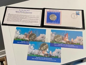 Transbordador espacial Islas Marshall Discovery 1988 moneda de 5 dólares cubierta conmemorativa + 3 - Imagen 1 de 2