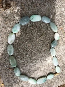 Jade Halskette mit 14k Gold Verschluss - Bild 1 von 4
