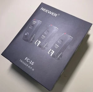 Neewer FC-16 Trigger Kit-N studio or camera flash new in box - Picture 1 of 4