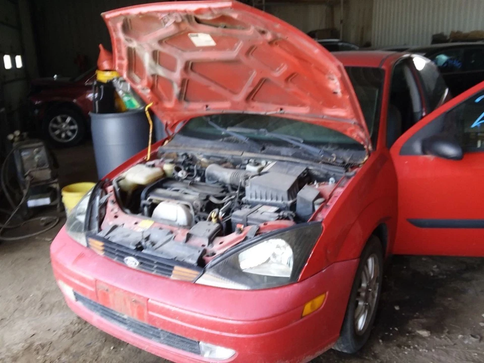 Регулируемый ковшеобразный подголовник переднего сиденья для пассажира седана подходит для 00–04 FOCUS 2086697 - Изображение 1 из 4