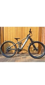 *WOW* TREK 2023 RAIL 7 FULL SUSPENSION ELECTRIC MOUNTAIN EBIKE **LARGE FRAME** - Picture 1 of 15