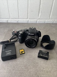 Panasonic Lumix DMC-FZ200 Digital Bridge Camera 12.1MP 24x Zoom - Complete - Picture 1 of 17