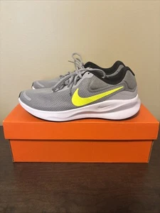 Nike Revolution 7 Wolf Grey Volt Running Shoes Mens Size 8.5 FB2207-002 - Picture 1 of 7
