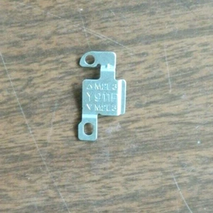 DELL LATITUDE INSPIRON 15 7000 15-7579 3379 STAFFA DI MONTAGGIO JACK DC Y911P + VITI - Foto 1 di 2