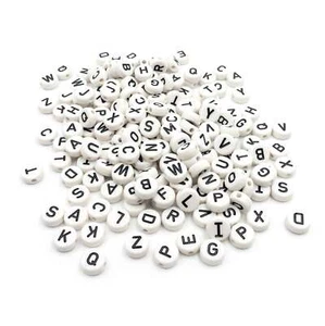 Vintageparts DIY Buchstabenperlen aus Acryl in weiß 10mm 200 Stück - Bild 1 von 3