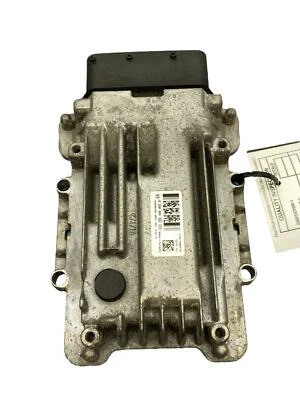 Aston Martin Vantage 2019-2023 4,0 L tracción trasera transmisión módulo de control diferencial Foto 1 de 4