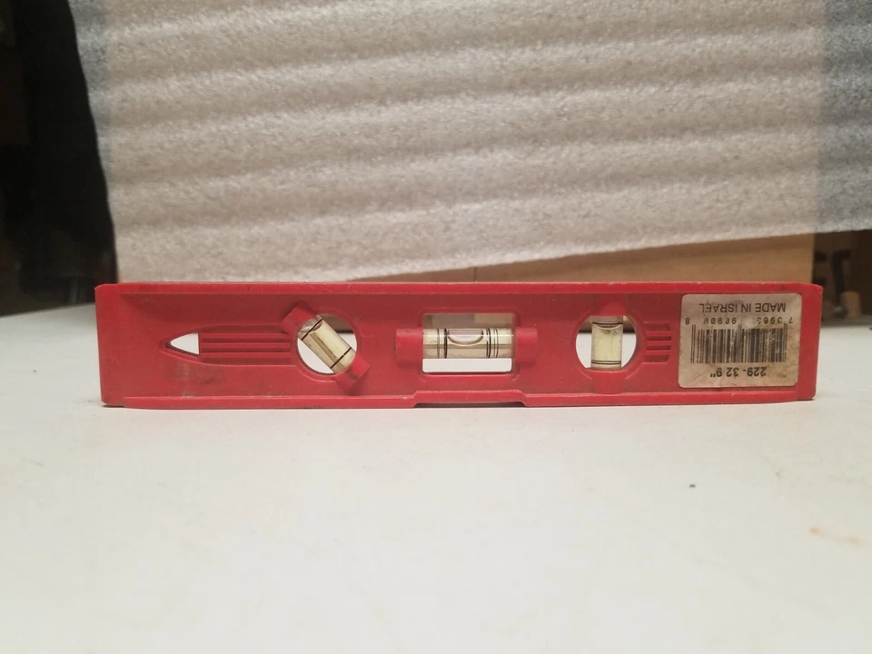 KAPRO 9" Magnetic Base Level Model 229-32 - Image 1 of 4