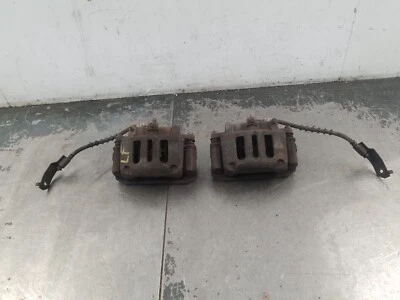 Pinzas de freno delanteras Grand Marquis/Corwn Vic Victoria 2002 #9286 P3 Foto 1 de 4