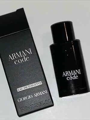 NUEVO ARMANI CODE EDT EAU DE TOILETTE por GIORGIO ARMANI 0,23 fl. oz 7 ml MINI SPLASH Foto 1 de 4