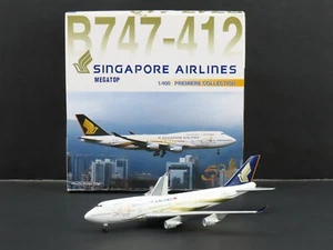 1:400 Dragon Wings 55070 Die-Cast Singapore Airlines Megatop 50th B747-412 - Picture 1 of 15