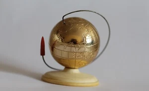 Vintage Soviet figurine space Souvenir Globus / Gagarin 12-04-1961 Vostok USSR - Picture 1 of 6