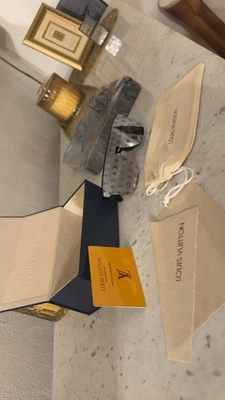 Gafas de sol Louis Vuitton LV Waimea negras con logotipo con monograma Z1082E Foto 1 de 4