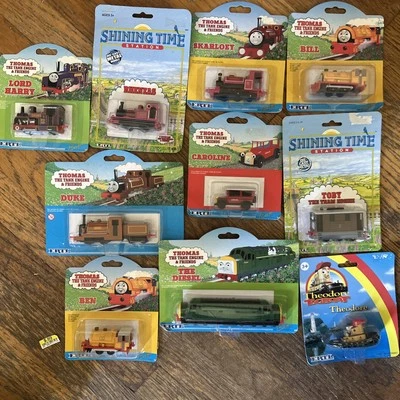 Raro Lote De Colección de 11 Thomas The Tank Engine and Friends Train ERTL Sellado Nuevo De Lote Antiguo Foto 1 de 4
