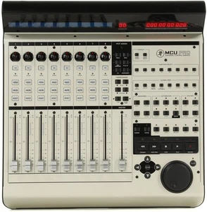 Mackie MCU Pro USB & MIDI Control Surface - Bild 1 von 7