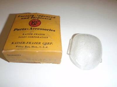 NOS IN BOX Glass License Light Lens 49 50 Kaiser 1949 1950 # 204511 - Image 1 of 3