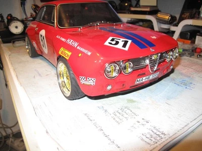 Superschöner Alfa In Rot mit Brushless HPI 1:10 - Bild 1 von 4