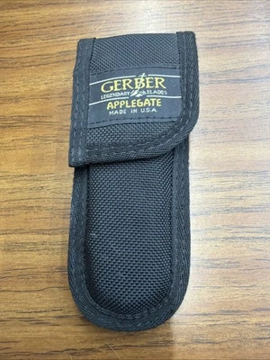 Cuchillo de hoja semi-serrada Gerber Combat Folder Applegate/Fairbairn Foto 1 de 4