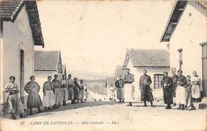 CPA 01 CAMP DE SATHONAY ALLEE CENTRALE - Bild 1 von 1