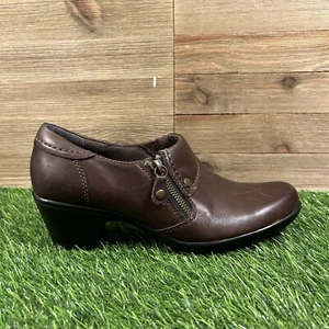 Clarks Emily Boots Womens 9 M Brown Ankle Bootie Leather Slip On Comfort Zip Up - Picture 1 of 12