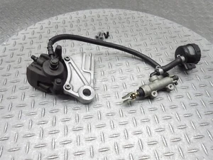 Lote de soportes de pinza de cilindro maestro de freno trasero Kawasaki ZR750 Z750S 2006 05-06 - Imagen 1 de 10