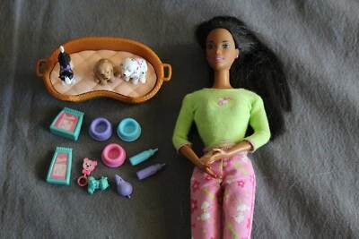 2001 Barbie conjunto de cuidados com canil animais afro-americanos cães gatos acessórios para animais de estimação - Imagem 1 de 4