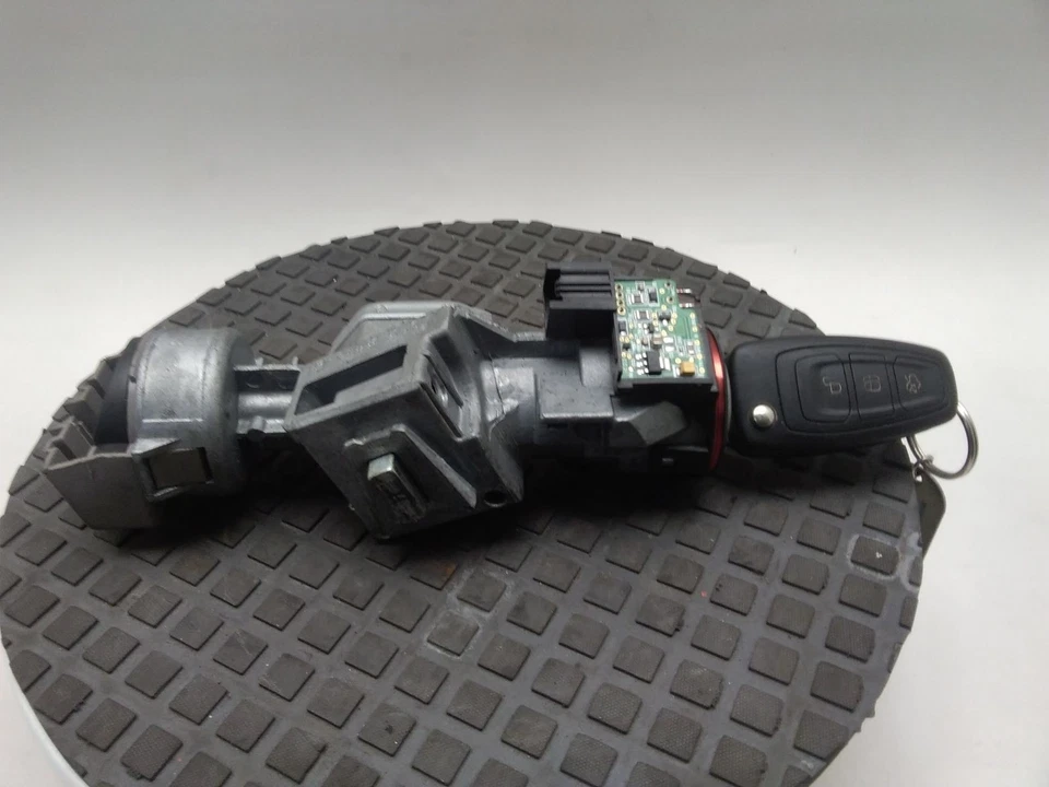 FORD FOCUS C MAX Ignition W/Key 2010-2015   - Image 1 of 4