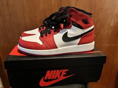 Jordan 1 Colorway “Chicago” Foto 1 de 4