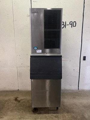 Used Hoshizaki KM-320MAH Air Cooled Crescent Cubed Ice Machine 120V - FG - Image 1 of 4