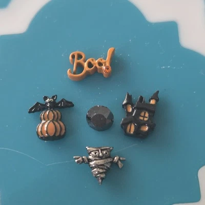 Origami Owl 5 HALLOWEEN CHARM SET: HAUNTED HOUSE, OWL MUMMY, BAT PUMPKIN, BOO! - Image 1 of 2
