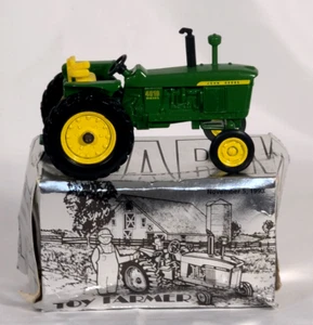 1993 National Farm Toy Show -ERTL John Deere 4010 Diesel Tractor - 1:43 Scale - Picture 1 of 14