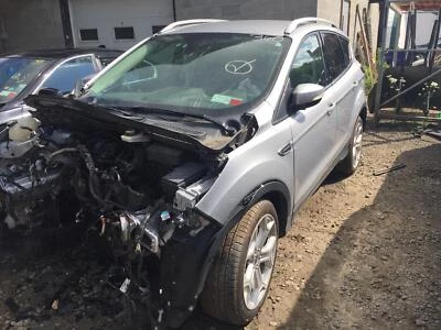 Fuel Pump 19 FORD ESCAPE Engine Mounted 2.0l Foto 1 de 4