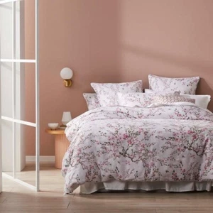 Platinum Logan and Mason Milli Rose Doona Quilt Cover Set Double Bed Size - Picture 1 of 3